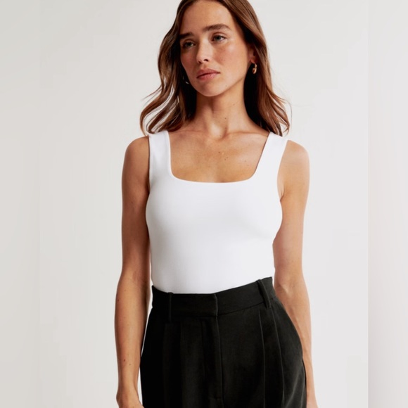 Abercrombie & Fitch Tops - Bundle of Two Abercrombie Tanks